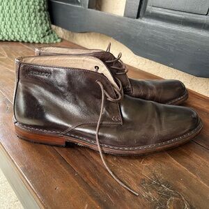 Sebago Tremont Chukka brown boots